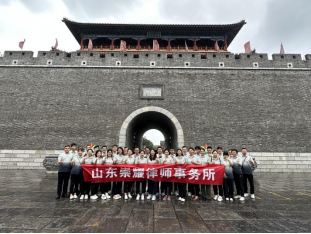 崇初心 耀笃行，党建引领，融合发展